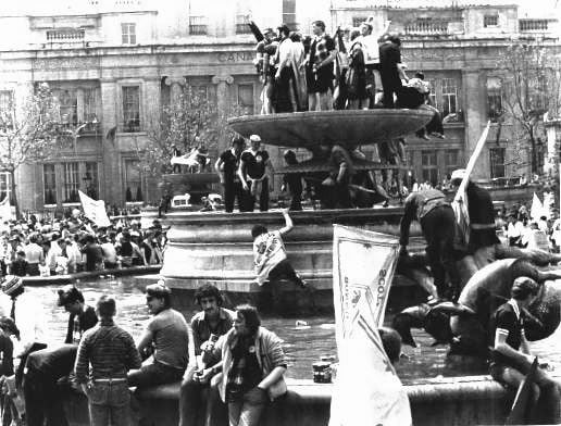 How did people stay cool before air conditioning was invented?